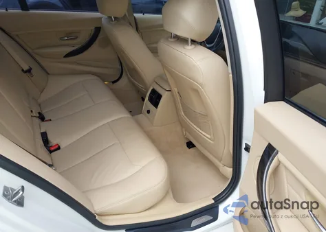 2013 BMW 328I из США, поврежденный, VIN WBA3A5C53DF355369